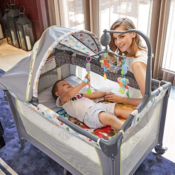 YIKANWEN Baby Kinderwagen Spielzeug , 6 Teile Plüschtier mit Glöckchen, Rassel-Figuren zum Aufhängen für Bettchen, Wiege oder Autositz , Lernspielzeug für Neugeborene und Kleinkinder – Bild 2